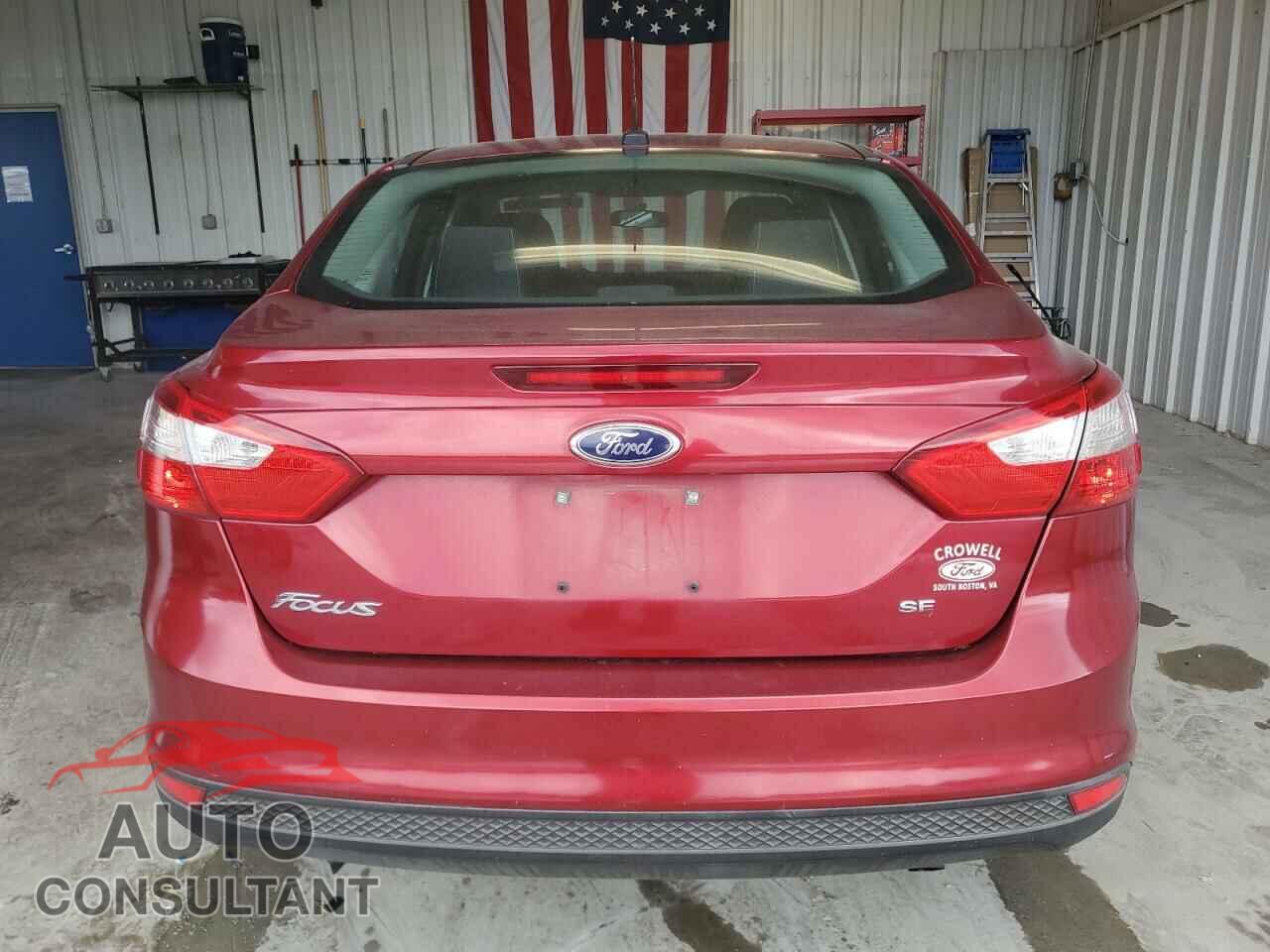 FORD FOCUS 2014 - 1FADP3F23EL334297