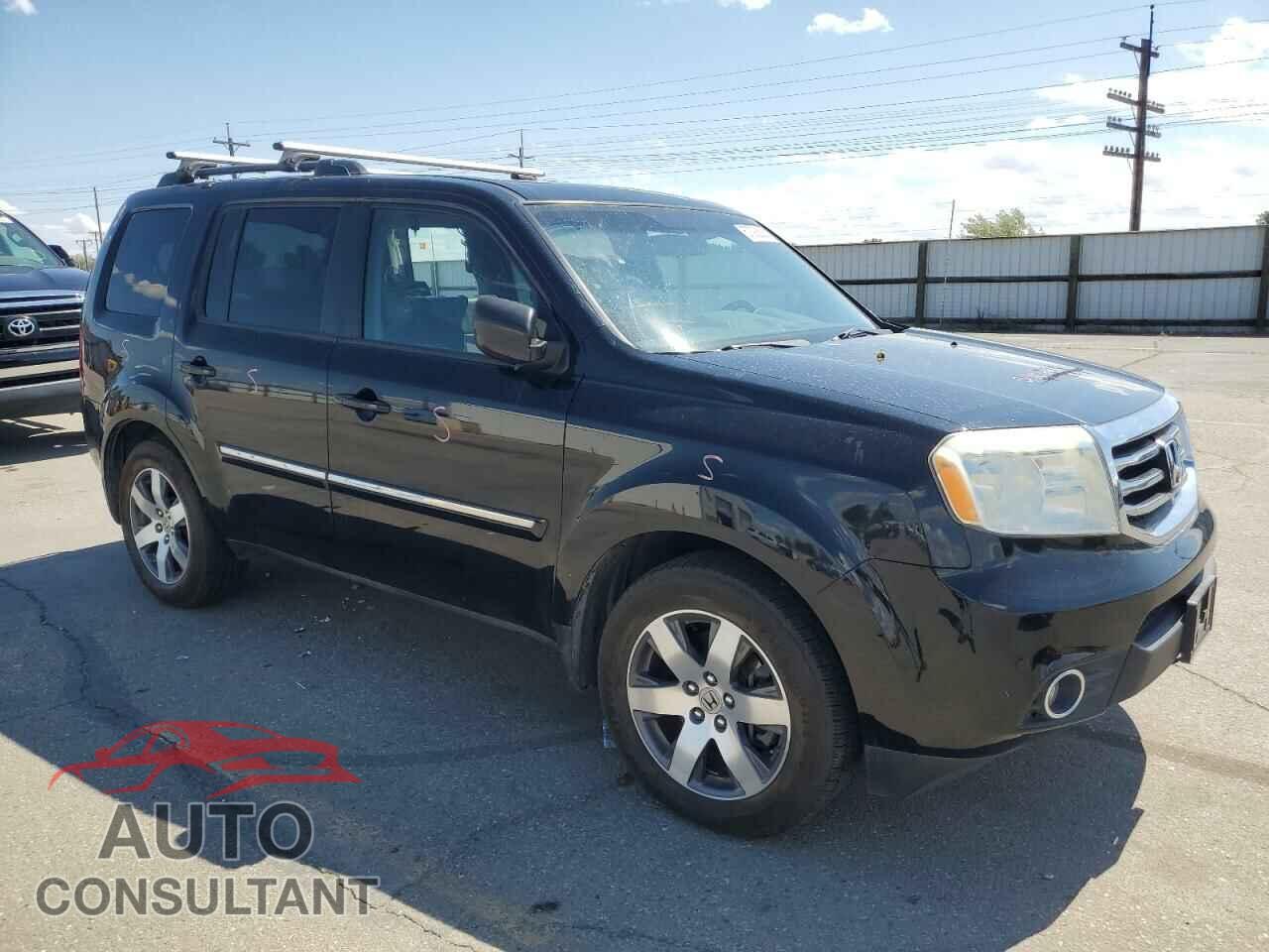 HONDA PILOT 2013 - 5FNYF4H93DB054444