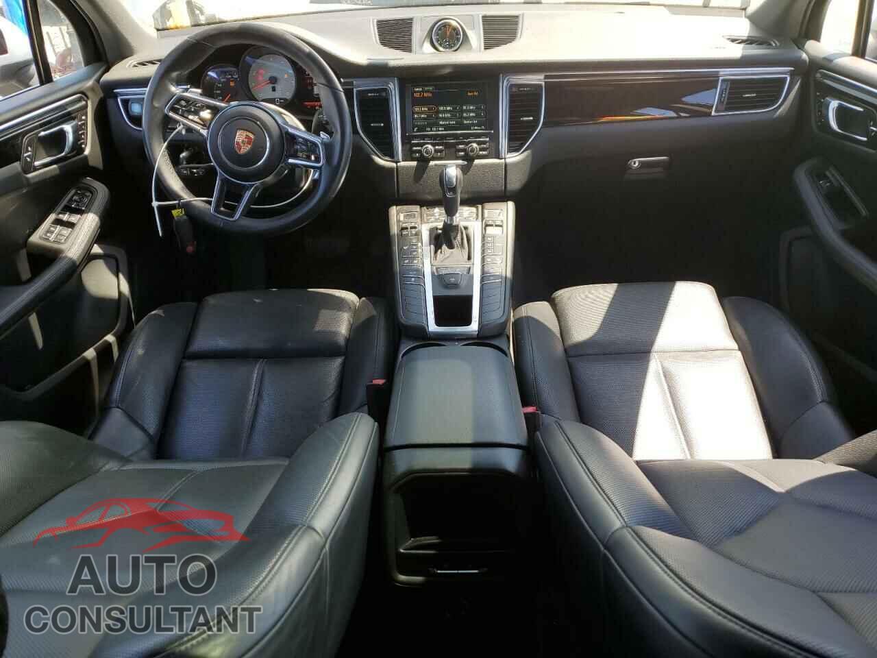 PORSCHE MACAN 2015 - WP1AB2A5XFLB63541
