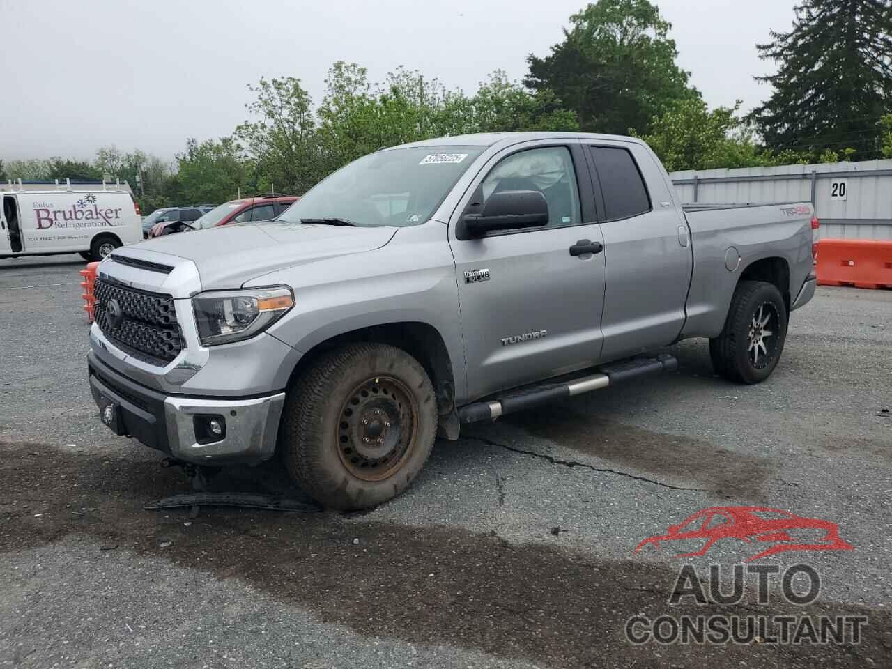 TOYOTA TUNDRA 2018 - 5TFUY5F12JX725096