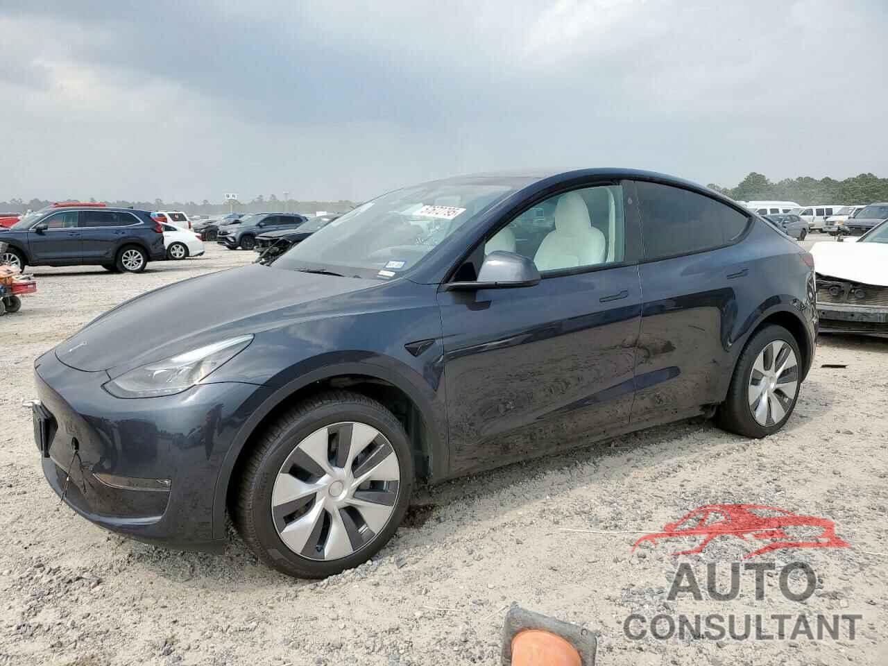 TESLA MODEL Y 2024 - 7SAYGDEE3RA221844