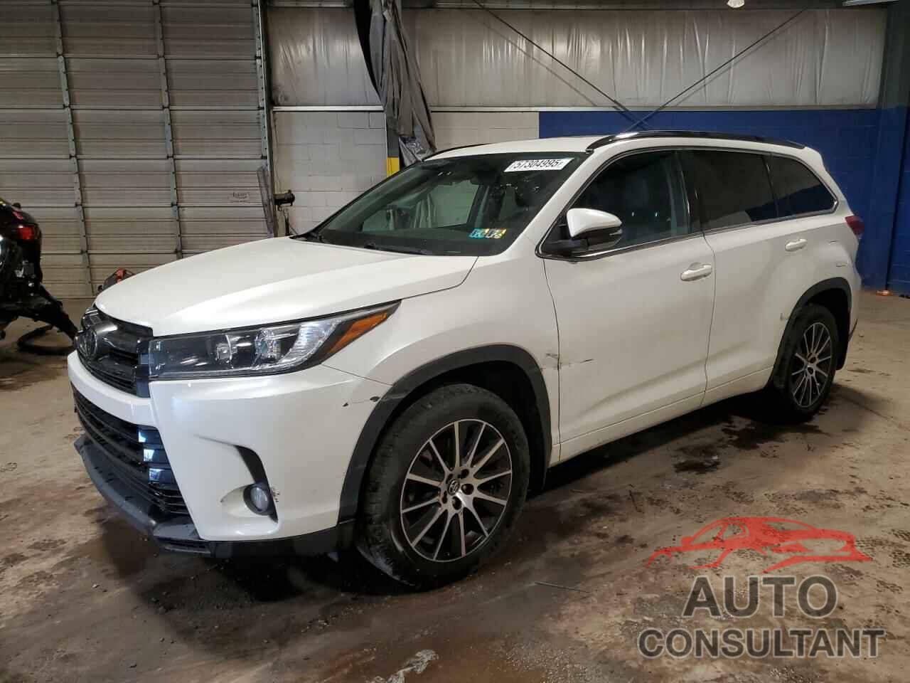 TOYOTA HIGHLANDER 2018 - 5TDJZRFHXJS542815