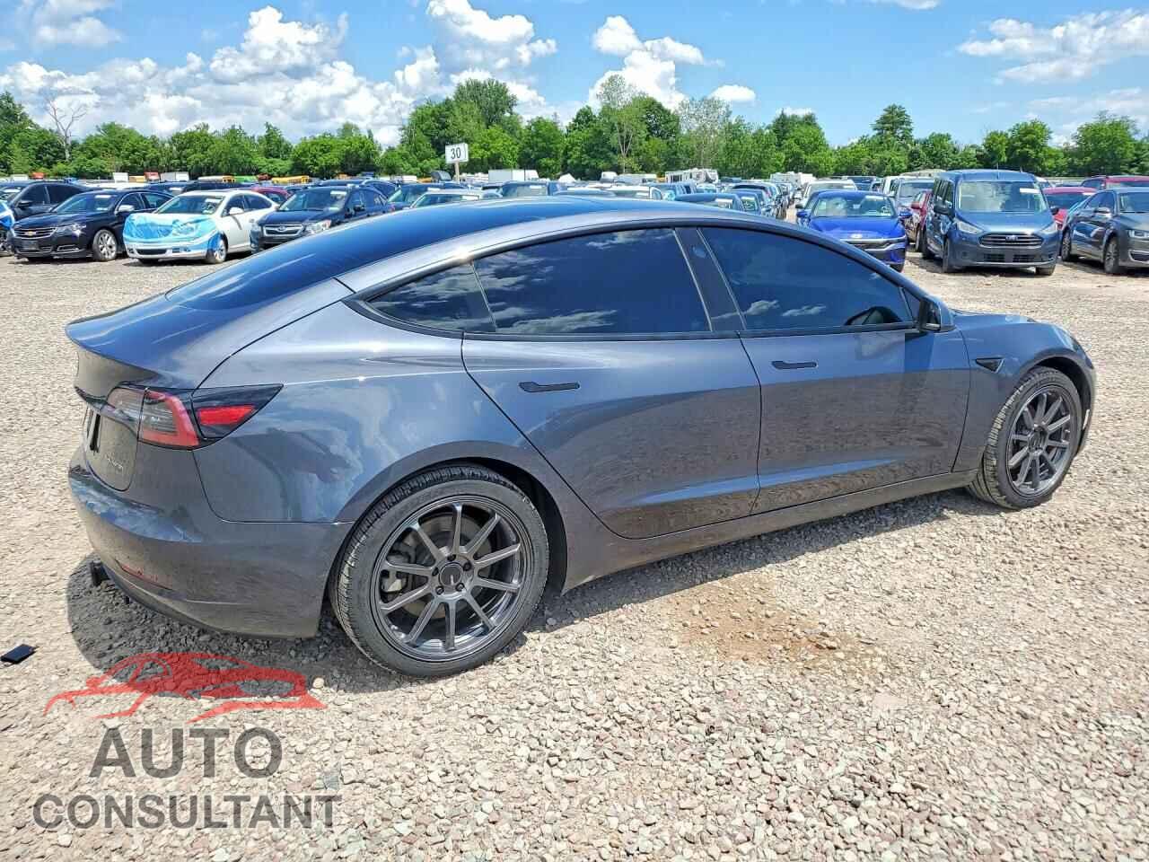 TESLA MODEL 3 2022 - 5YJ3E1EB6NF187042