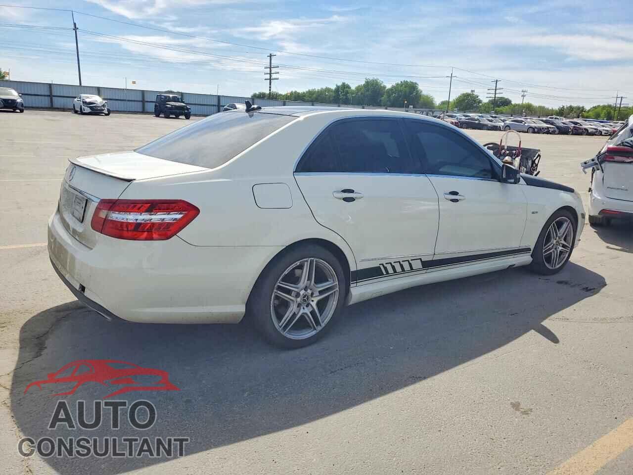 MERCEDES-BENZ E-CLASS 2012 - WDDHF5KB6CA627576