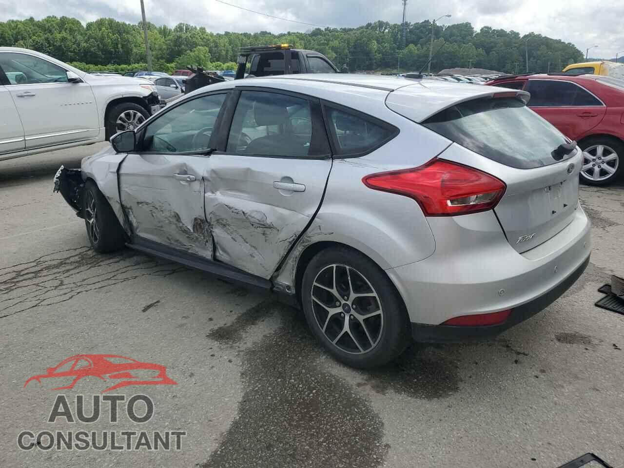 FORD FOCUS 2017 - 1FADP3M2XHL295327
