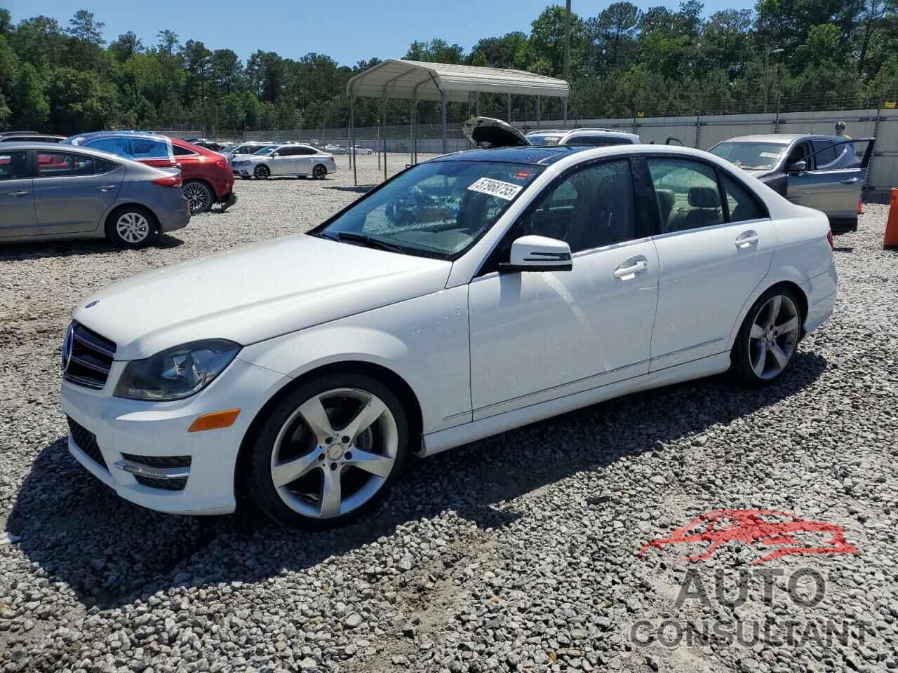 MERCEDES-BENZ C-CLASS 2014 - WDDGF4HB0EA964955