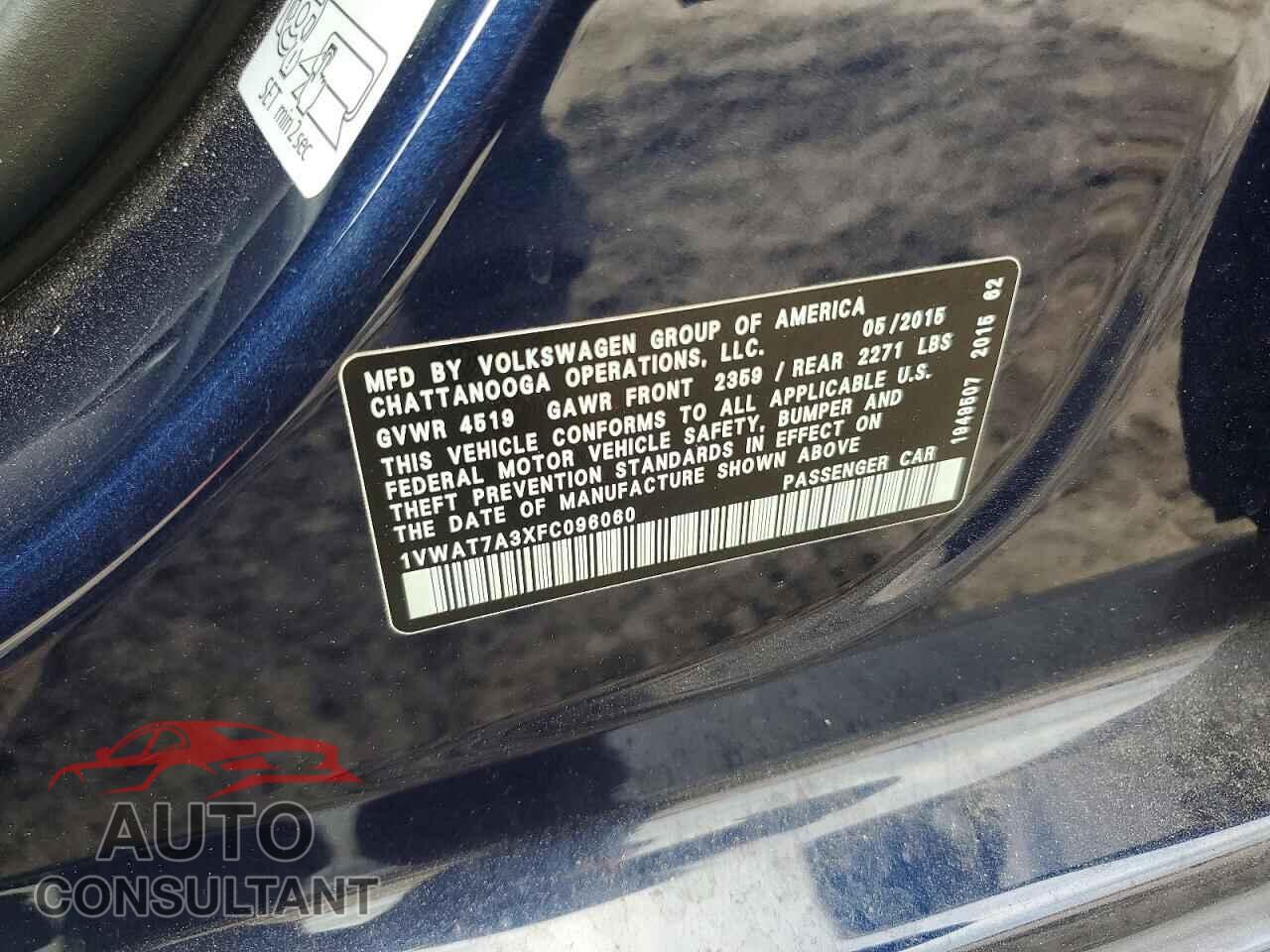 VOLKSWAGEN PASSAT 2015 - 1VWAT7A3XFC096060