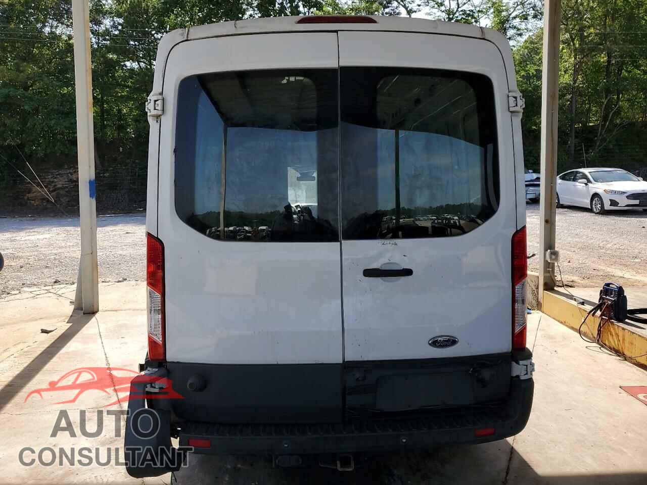 FORD TRANSIT 2015 - 1FTNR2CG0FKA40351