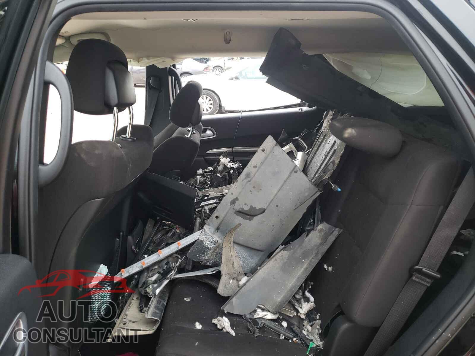 DODGE DURANGO 2019 - 1C4RDJAG8KC585523