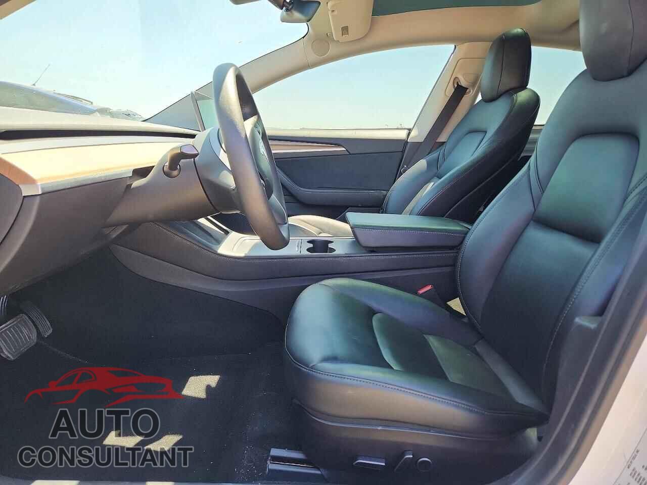 TESLA MODEL 3 2021 - 5YJ3E1EA5MF976286