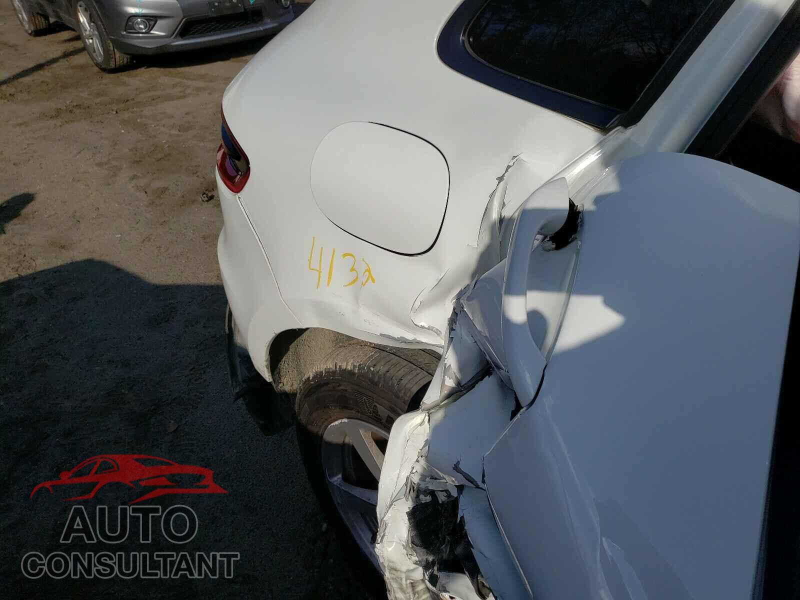 PORSCHE MACAN 2017 - WP1AA2A54HLB04958