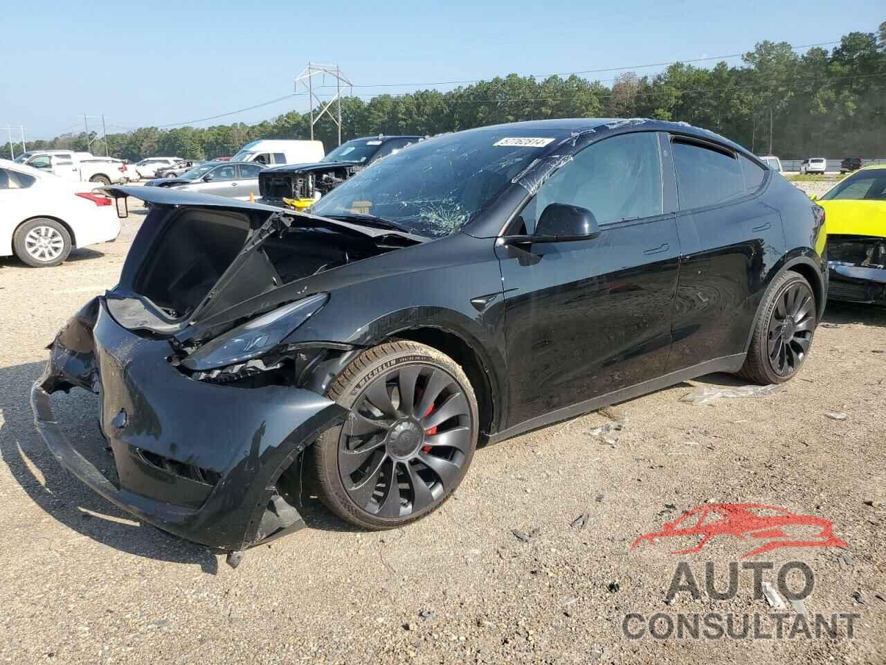 TESLA MODEL Y 2023 - 7SAYGDEF0PF924262