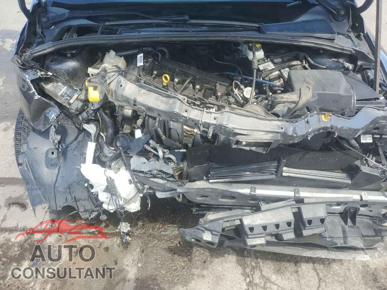 FORD FOCUS 2017 - 1FADP3E28HL254385