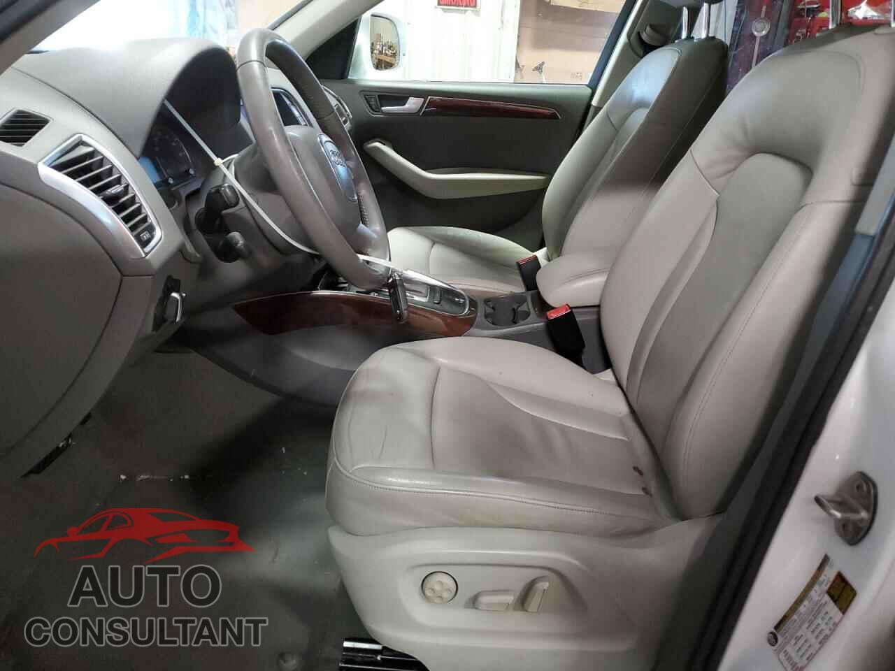 AUDI Q5 2012 - WA1CFAFP2CA087396