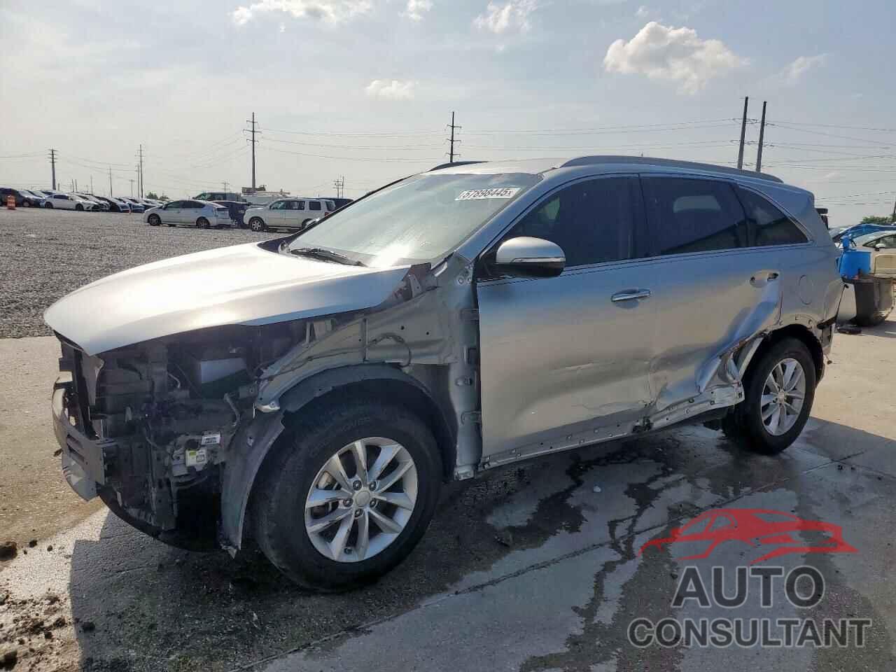 KIA SORENTO 2017 - 5XYPG4A38HG295218