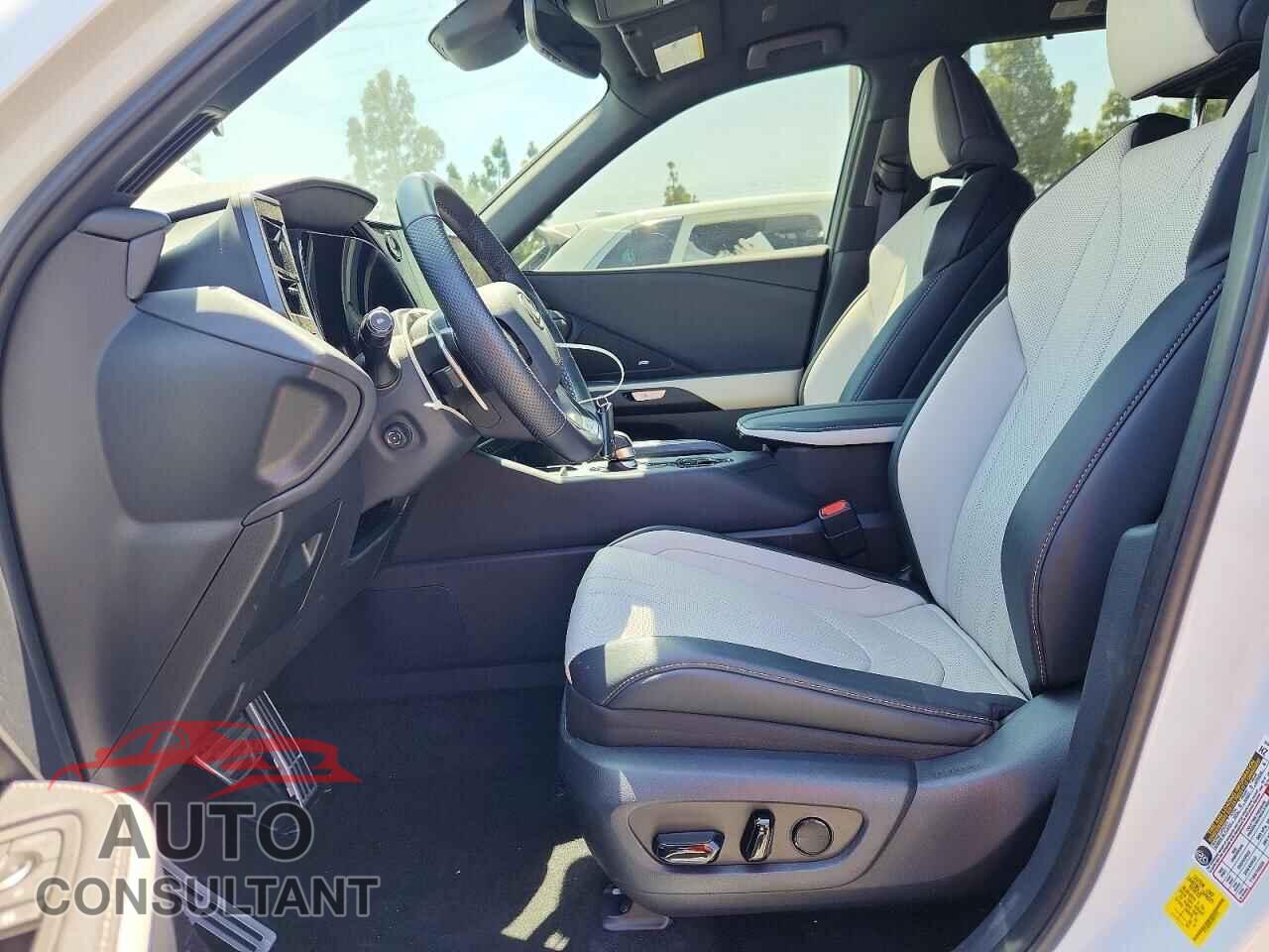 LEXUS UNKNOWN 2025 - 5TDABAB64SS007412