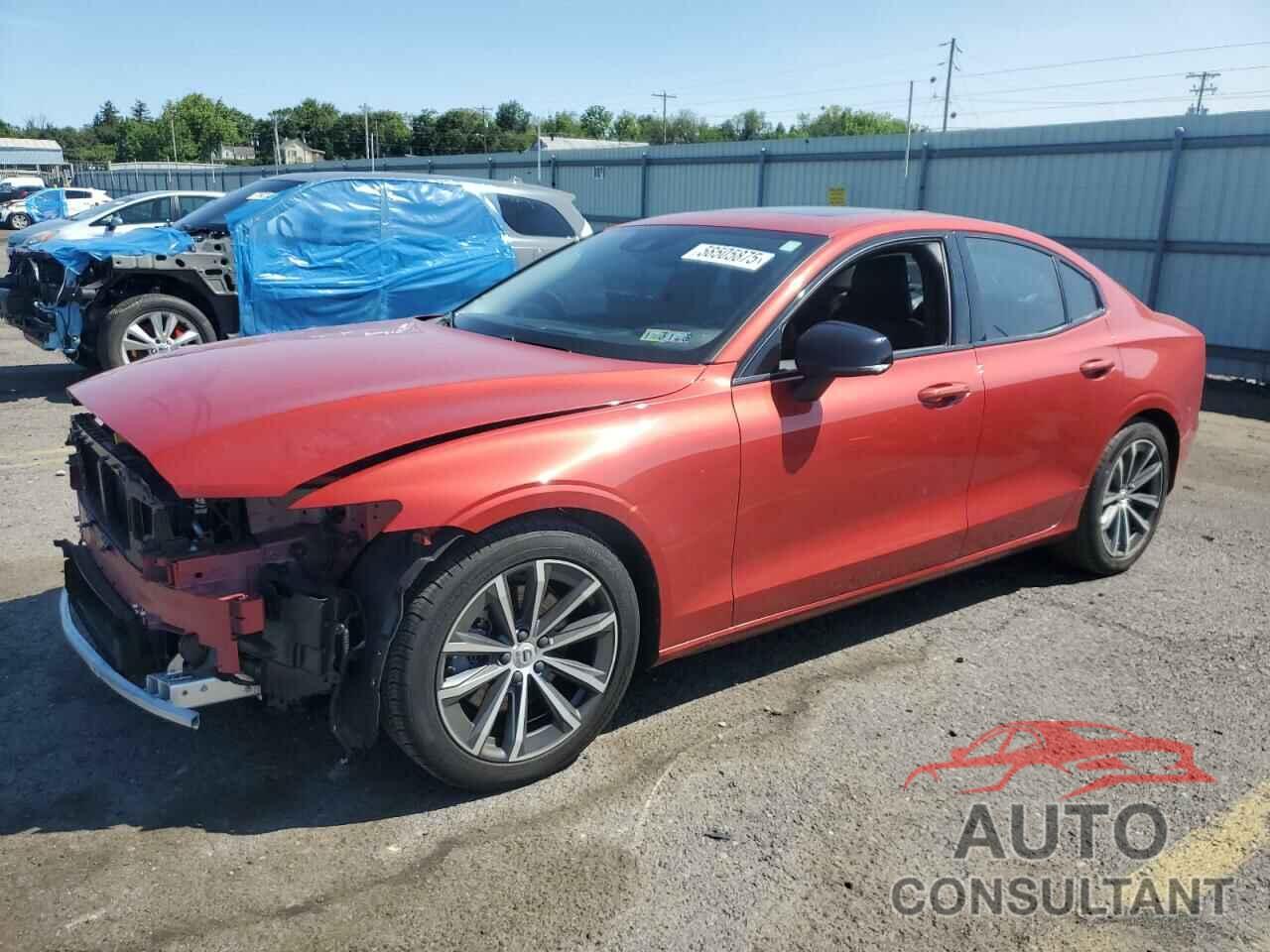 VOLVO S60 B5 MOM 2022 - 7JRL12TZ5NG174341