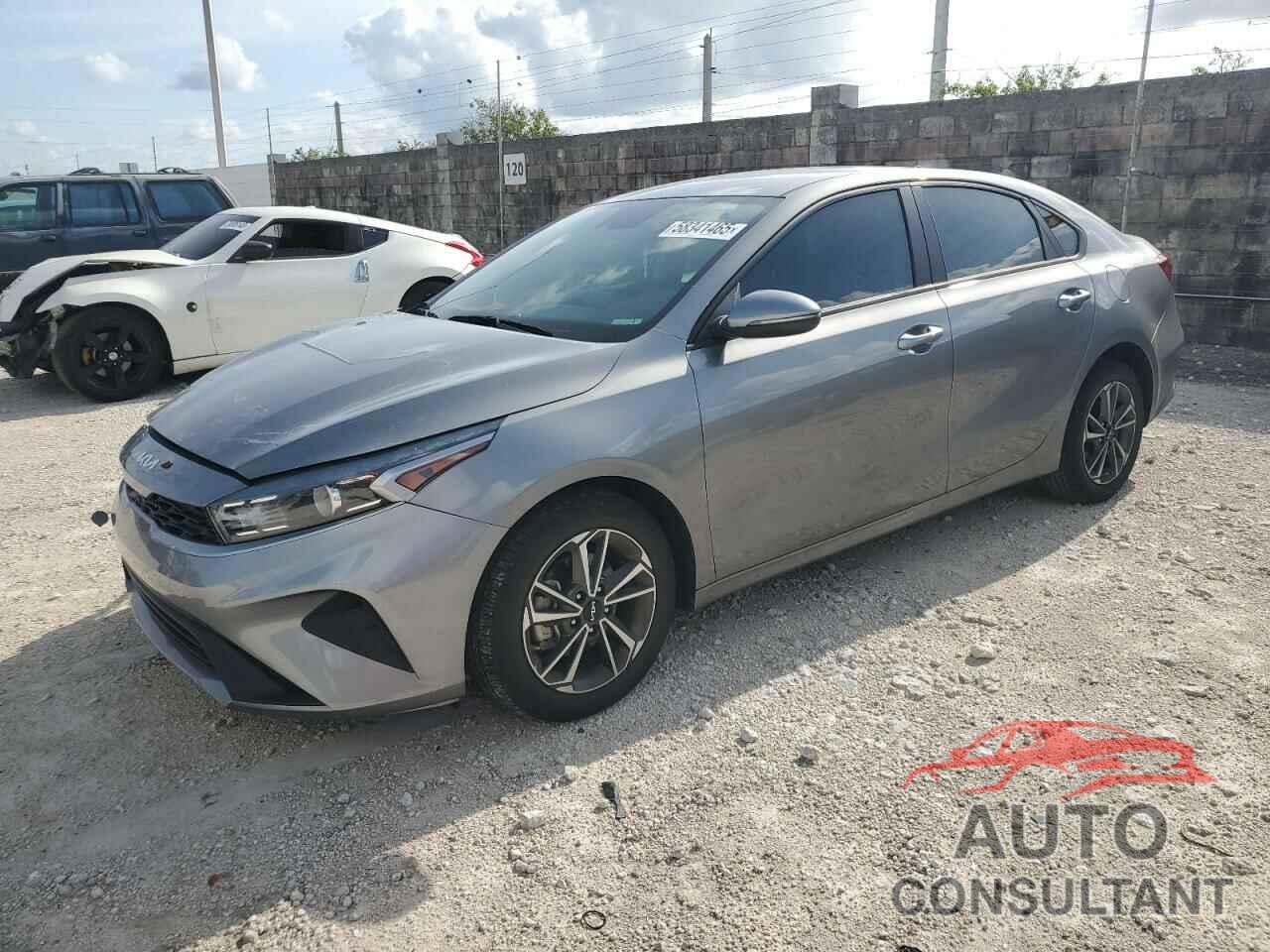 KIA FORTE 2023 - 3KPF24AD5PE521407