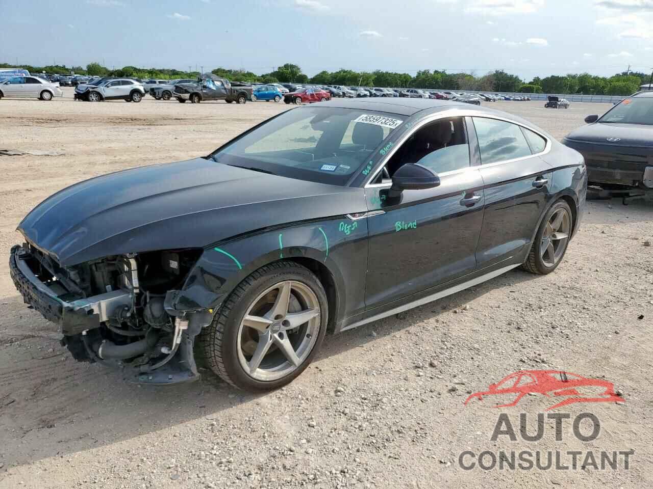 AUDI A5 2018 - WAUFNCF55JA081604