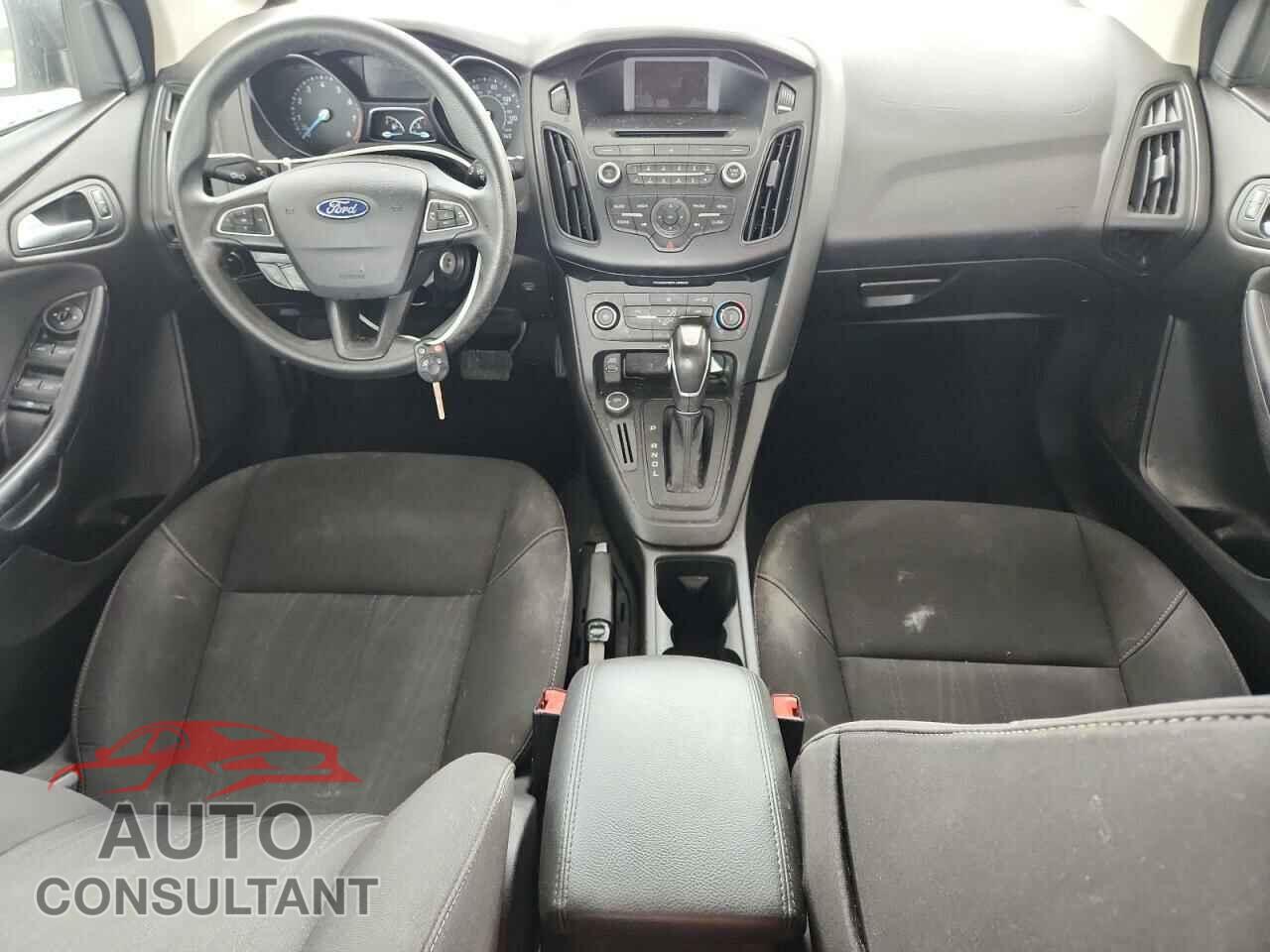 FORD FOCUS 2016 - 1FADP3F25GL249187