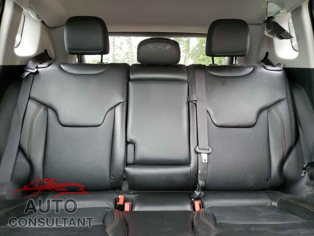 JEEP COMPASS 2020 - 3C4NJDCB4LT204301