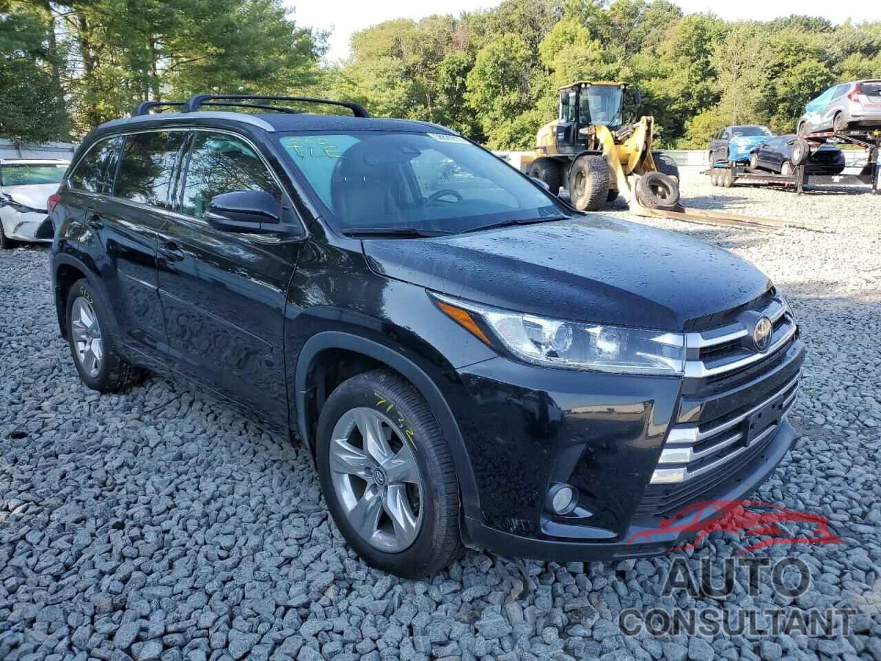 TOYOTA HIGHLANDER 2018 - 5TDDZRFH0JS904891