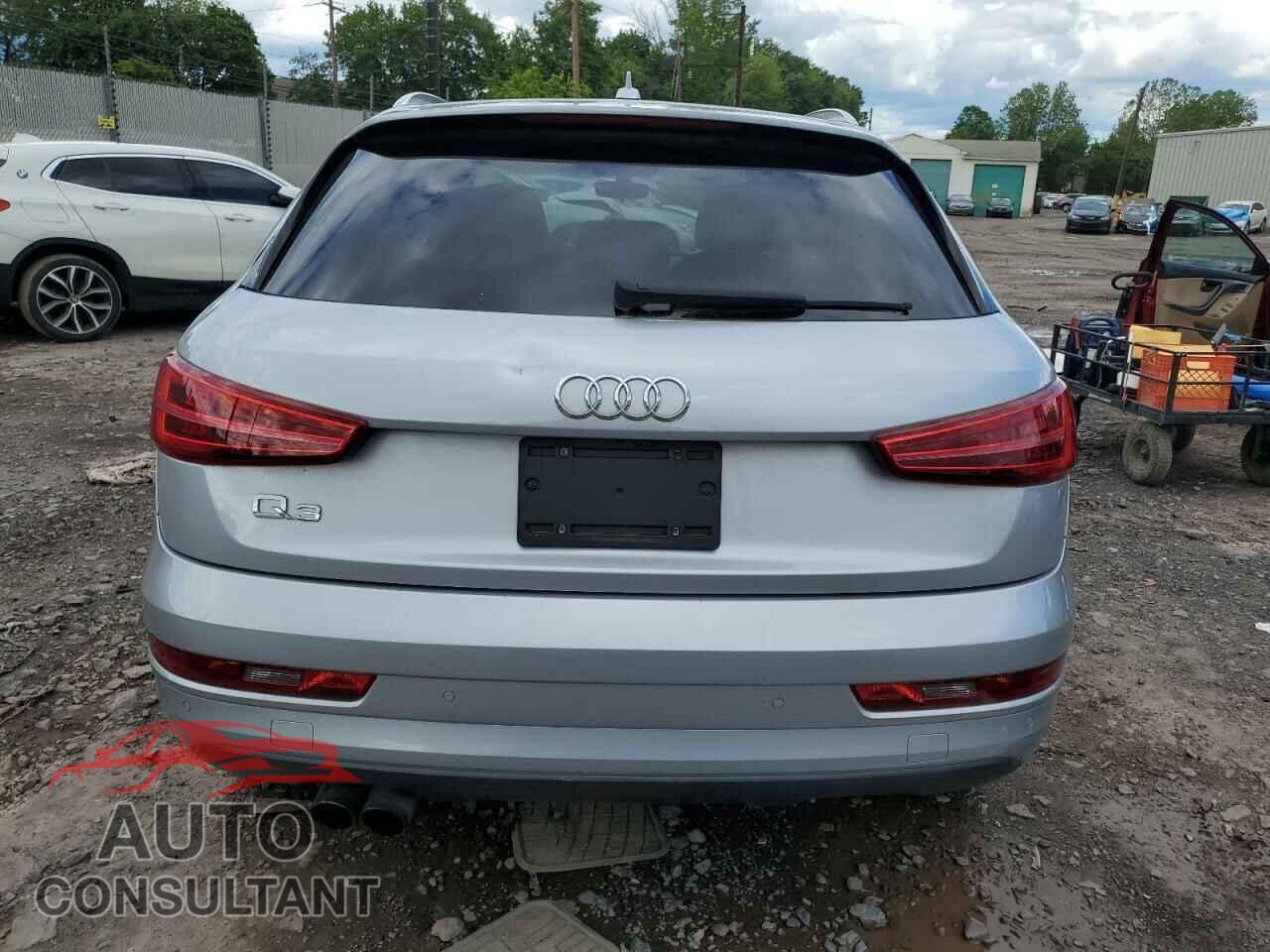 AUDI Q3 2017 - WA1BCCFS2HR014929