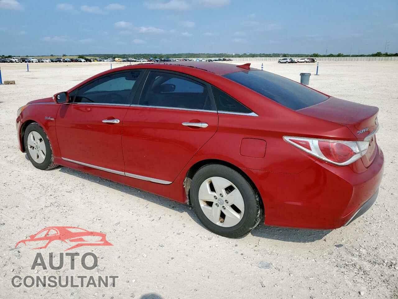 HYUNDAI SONATA 2012 - KMHEC4A43CA035793