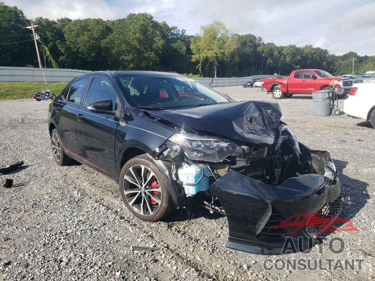 TOYOTA COROLLA 2018 - 5YFBURHE9JP815306
