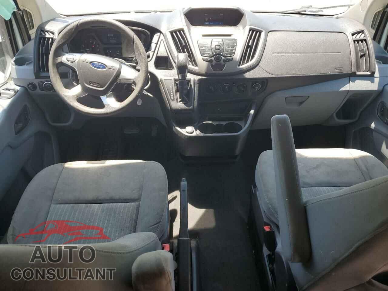 FORD TRANSIT 2017 - 1FBZX2ZM8HKB17723
