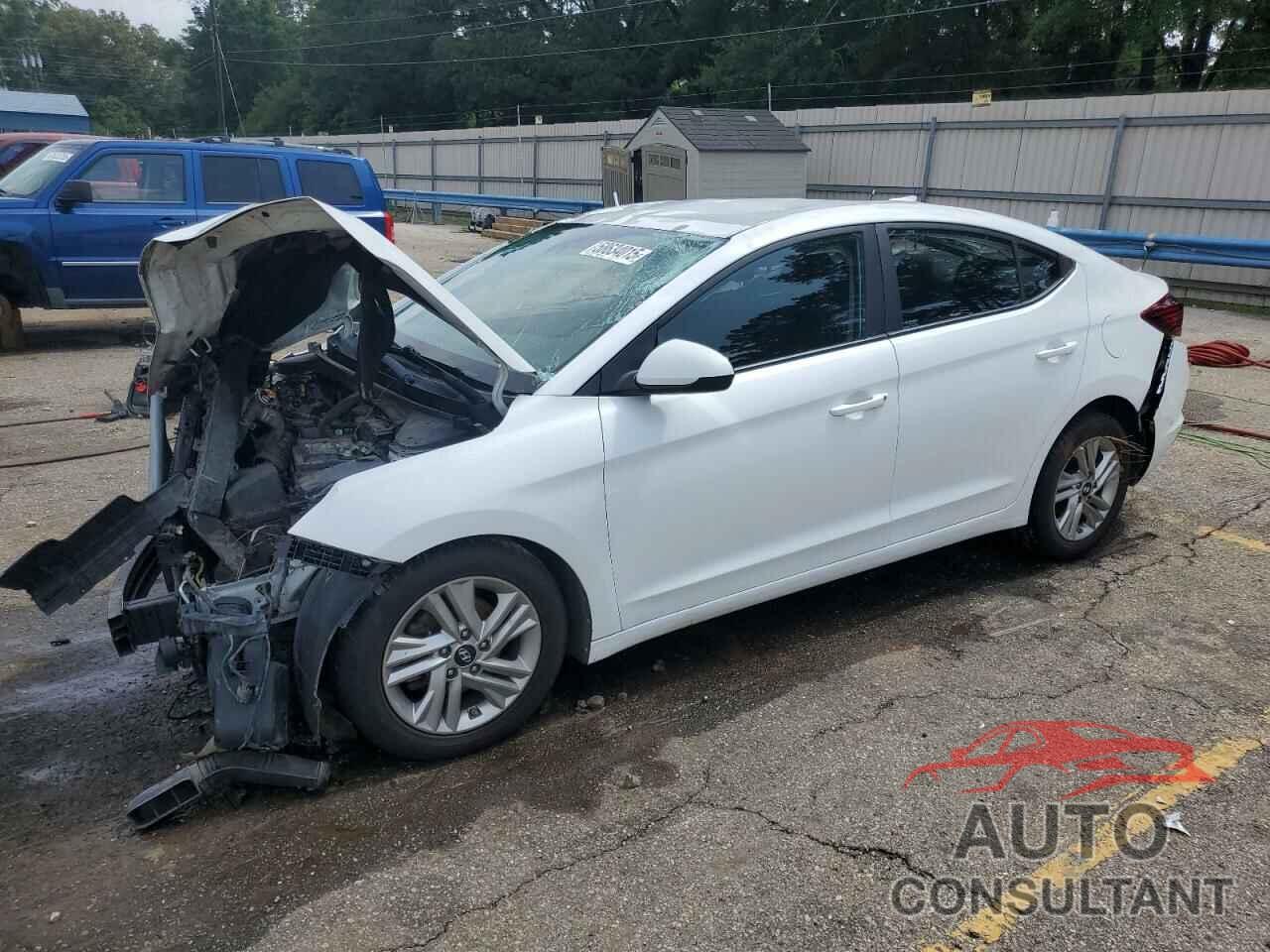 HYUNDAI ELANTRA 2020 - 5NPD84LF4LH568485