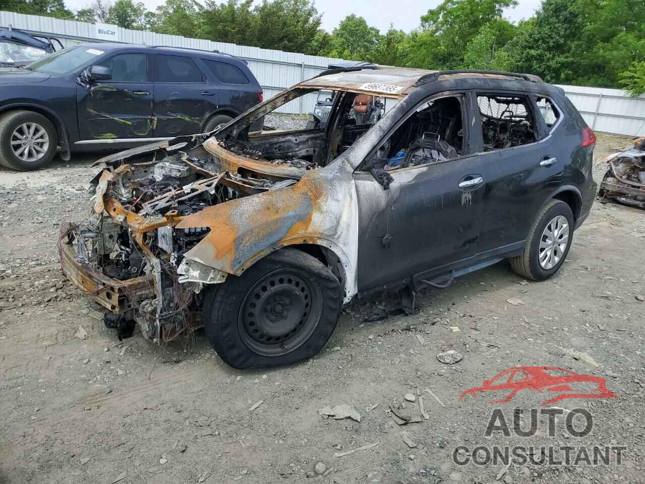 NISSAN ROGUE 2017 - KNMAT2MV5HP529377
