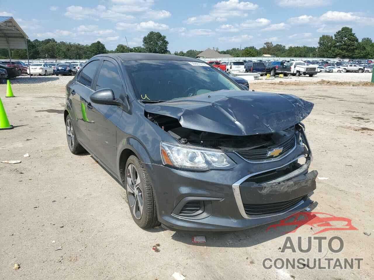 CHEVROLET SONIC 2017 - 1G1JF5SB4H4124669