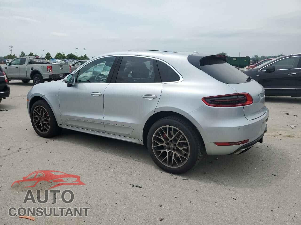 PORSCHE MACAN 2016 - WP1AF2A53GLB90280