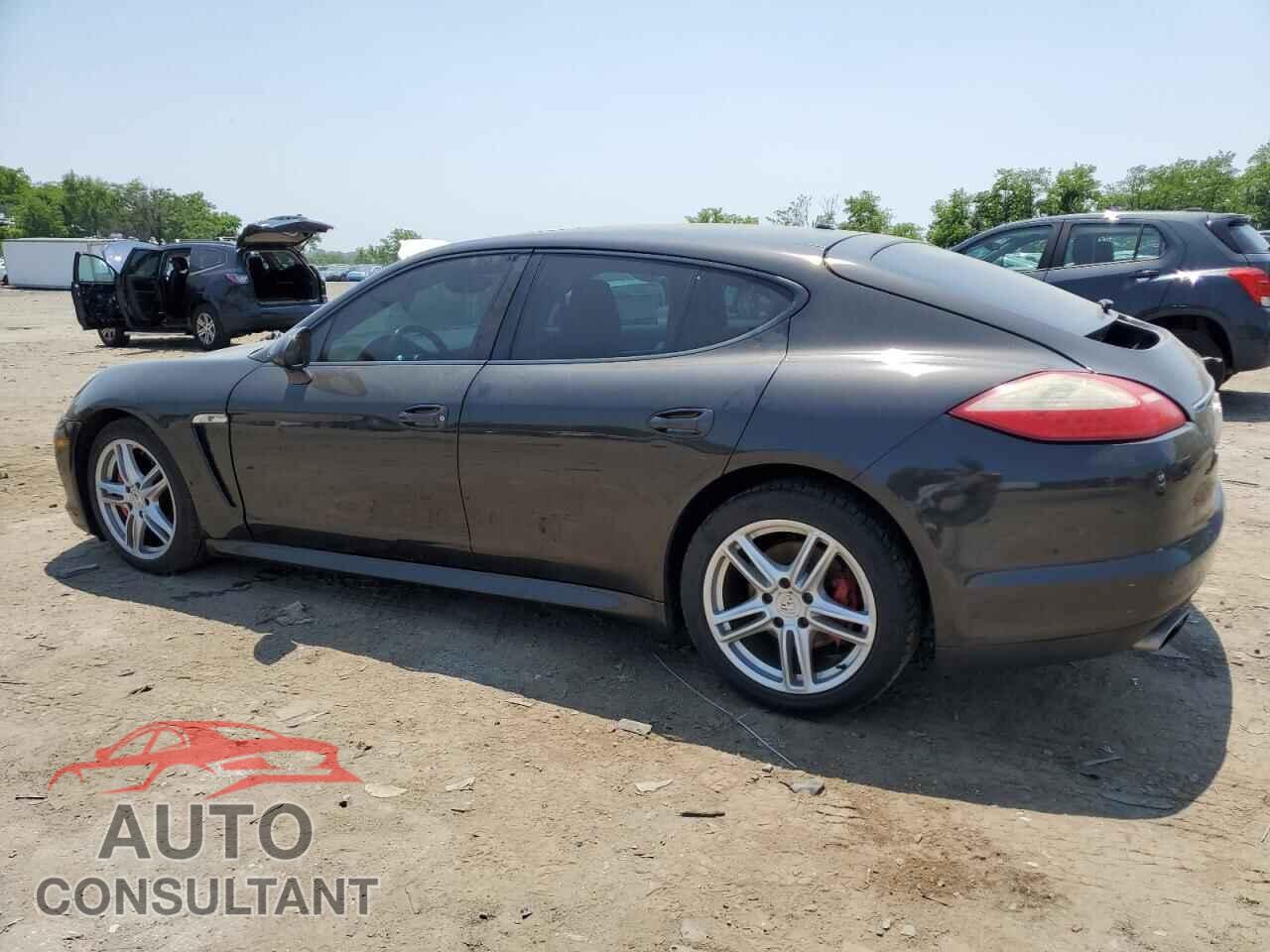 PORSCHE PANAMERA 2011 - WP0AA2A72BL011382