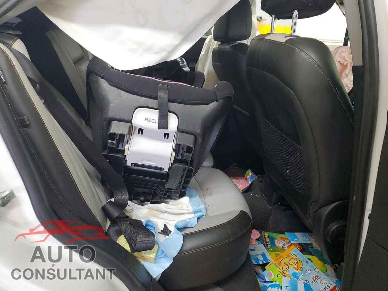 CHEVROLET TRAX 2019 - 3GNCJPSB3KL256308