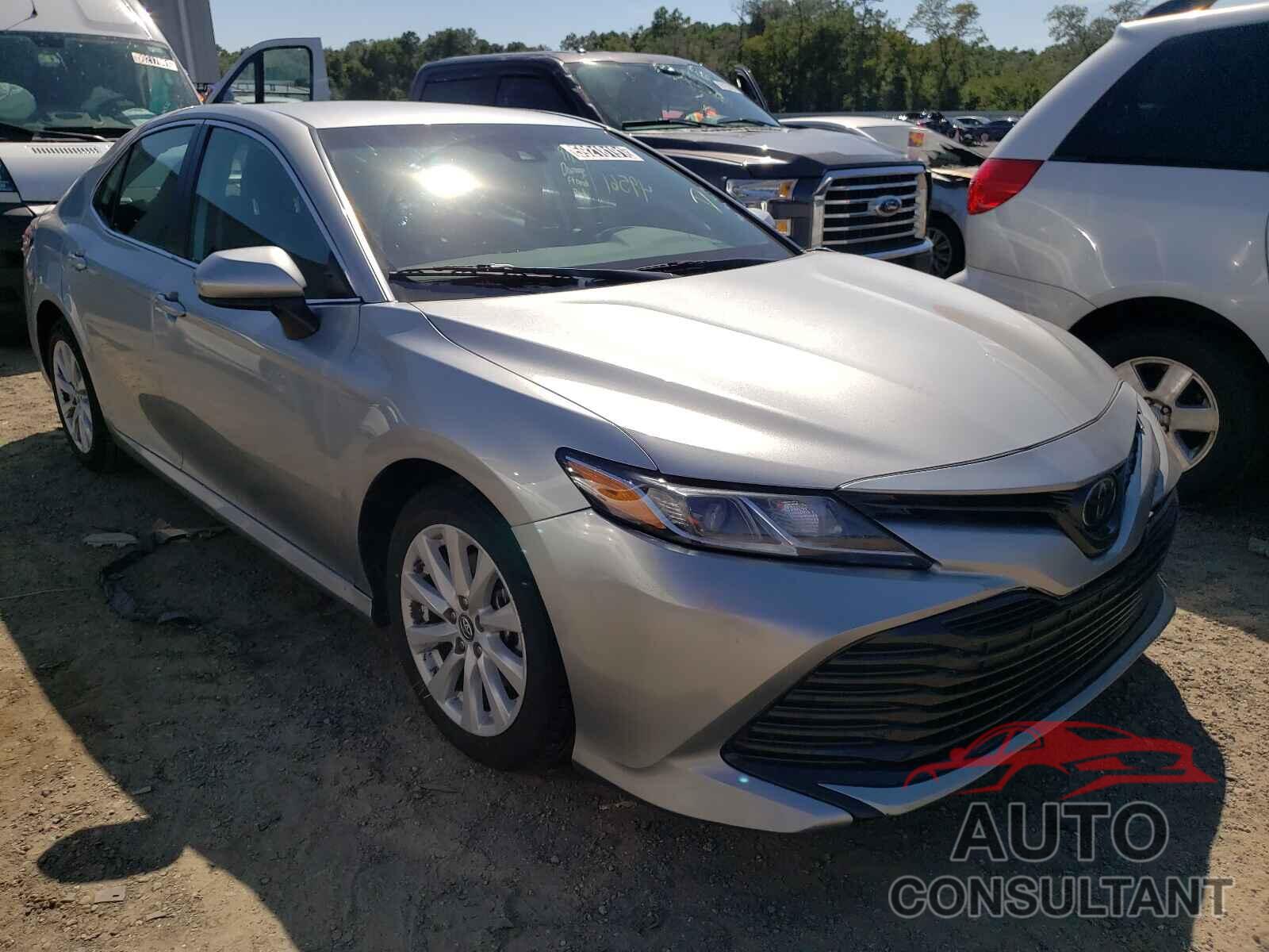 TOYOTA CAMRY 2019 - 4T1B11HK0KU234034