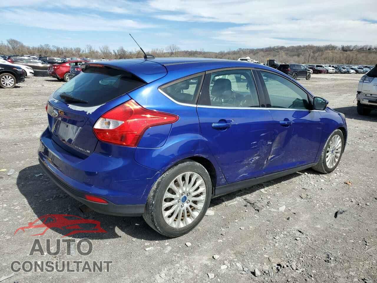 FORD FOCUS 2012 - 1FAHP3N23CL262467