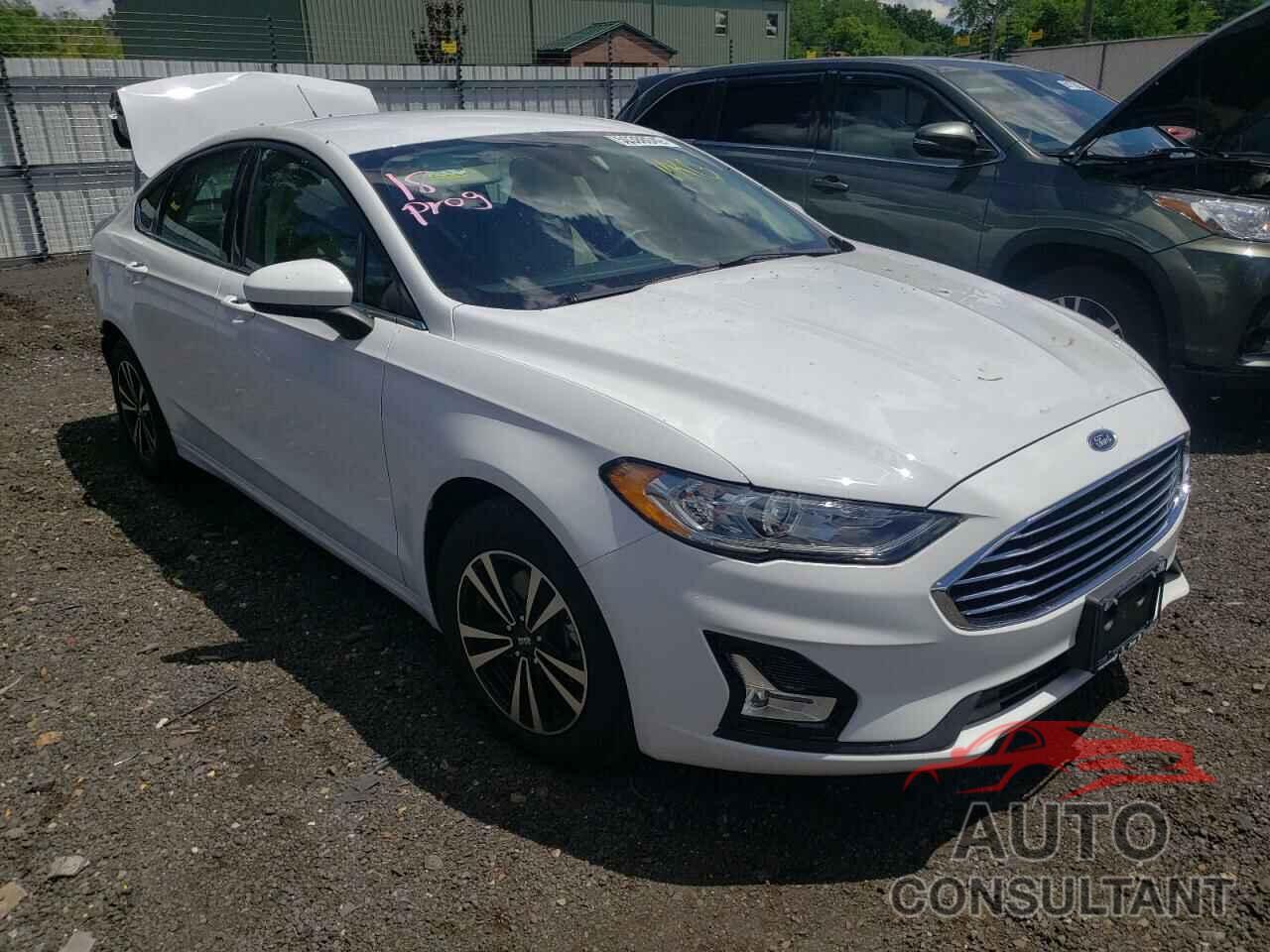 FORD FUSION 2019 - 3FA6P0G70KR244958