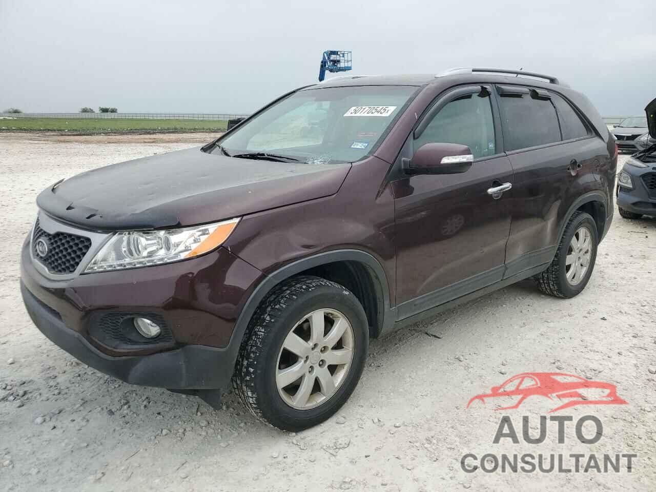 KIA SORENTO 2011 - 5XYKT3A19BG173425
