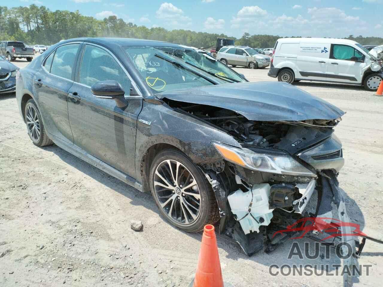 TOYOTA CAMRY 2019 - 4T1B21HK4KU517811