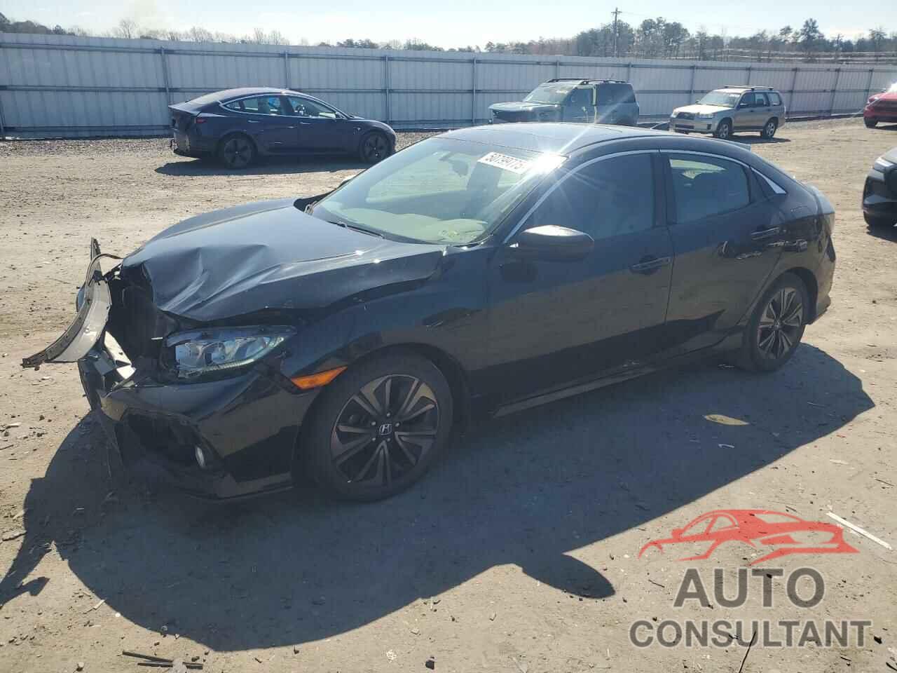 HONDA CIVIC 2018 - SHHFK7H58JU201742