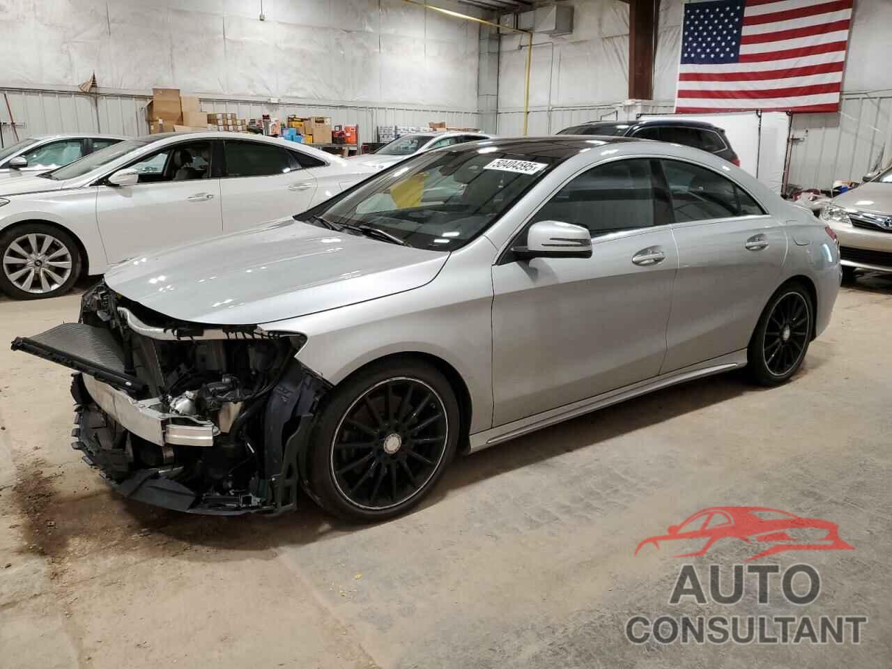 MERCEDES-BENZ CLA-CLASS 2015 - WDDSJ4GB8FN221478