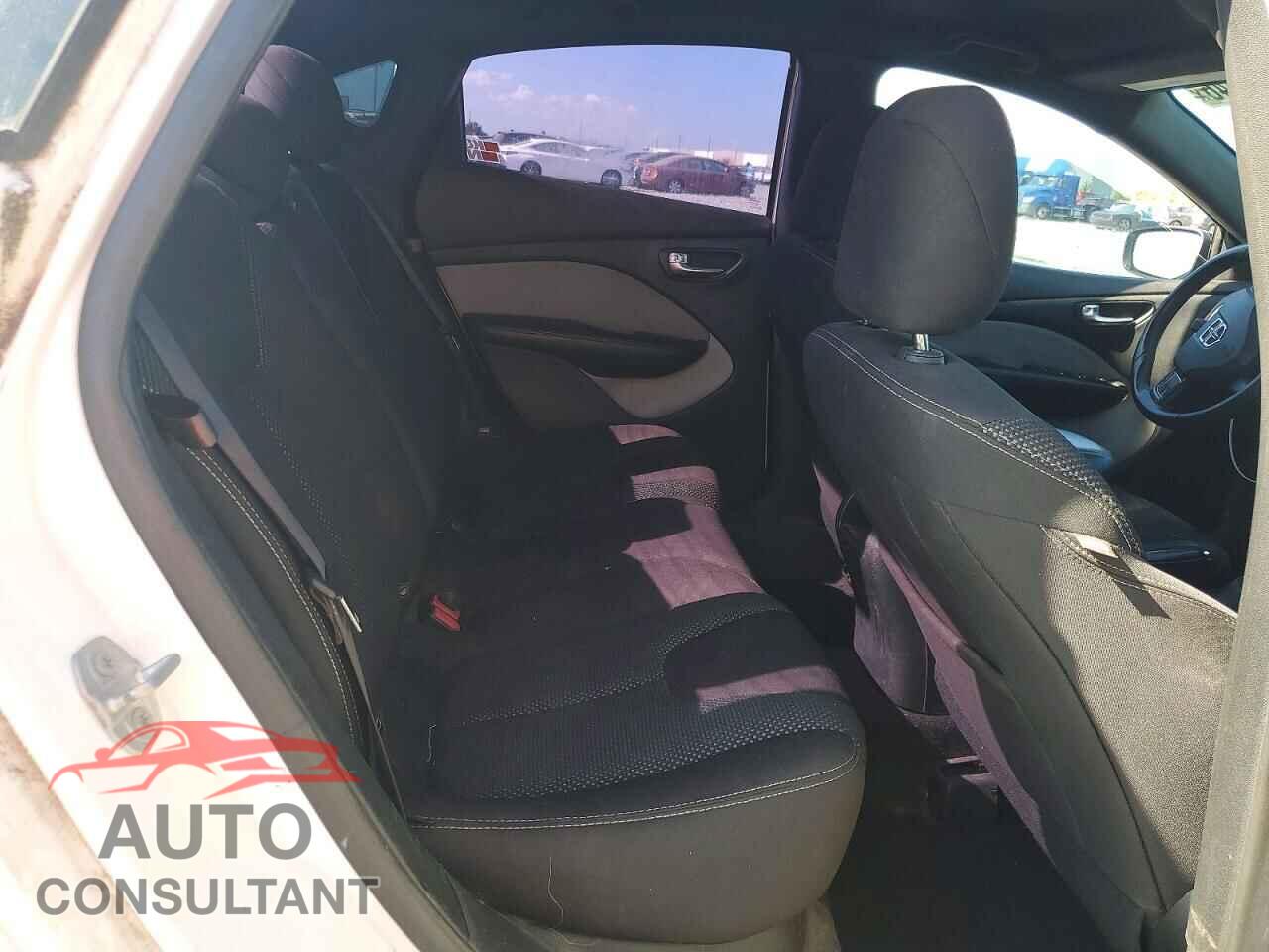 DODGE DART 2015 - 1C3CDFBB5FD390828