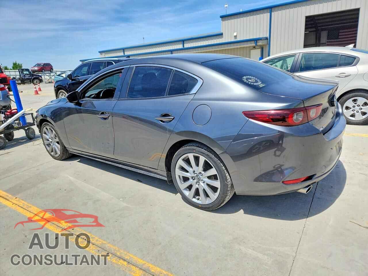 MAZDA 3 2023 - 3MZBPACM3PM350672