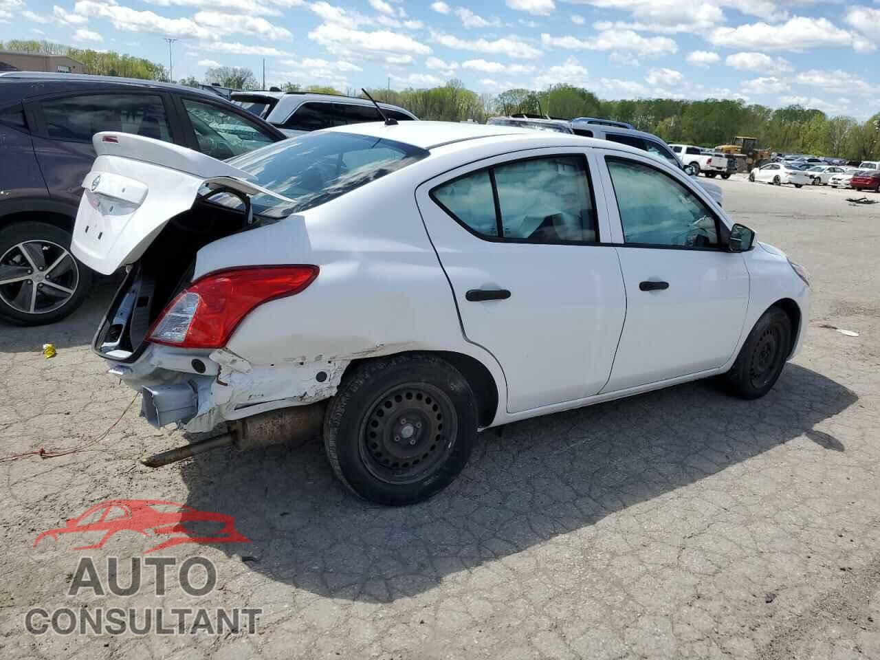 NISSAN VERSA 2017 - 3N1CN7AP3HL856218