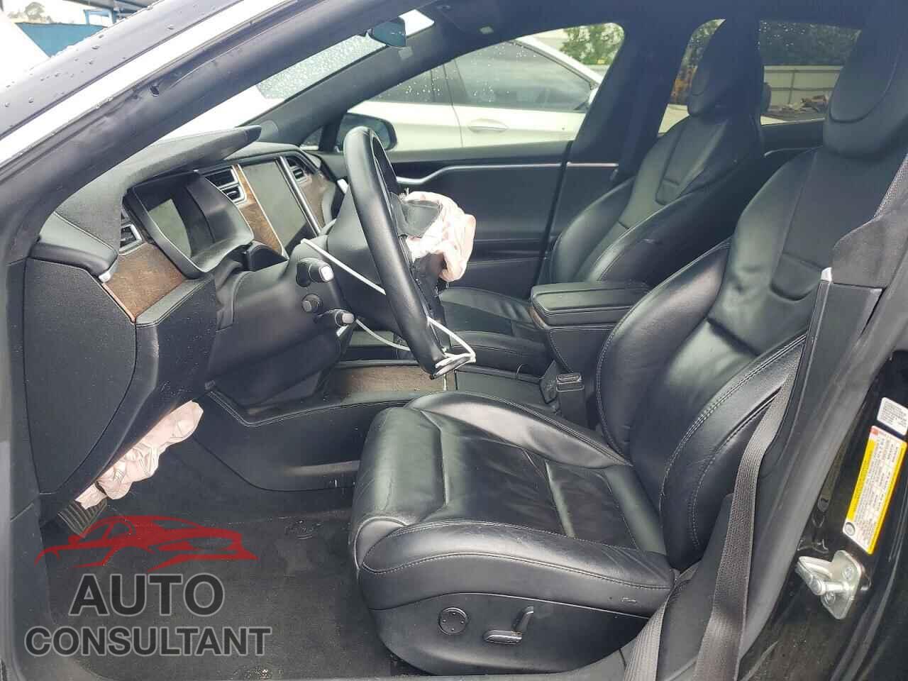 TESLA MODEL S 2017 - 5YJSA1E26HF202912