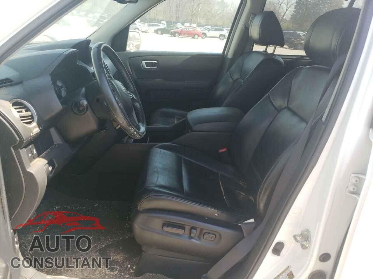 HONDA PILOT 2012 - 5FNYF4H98CB066488