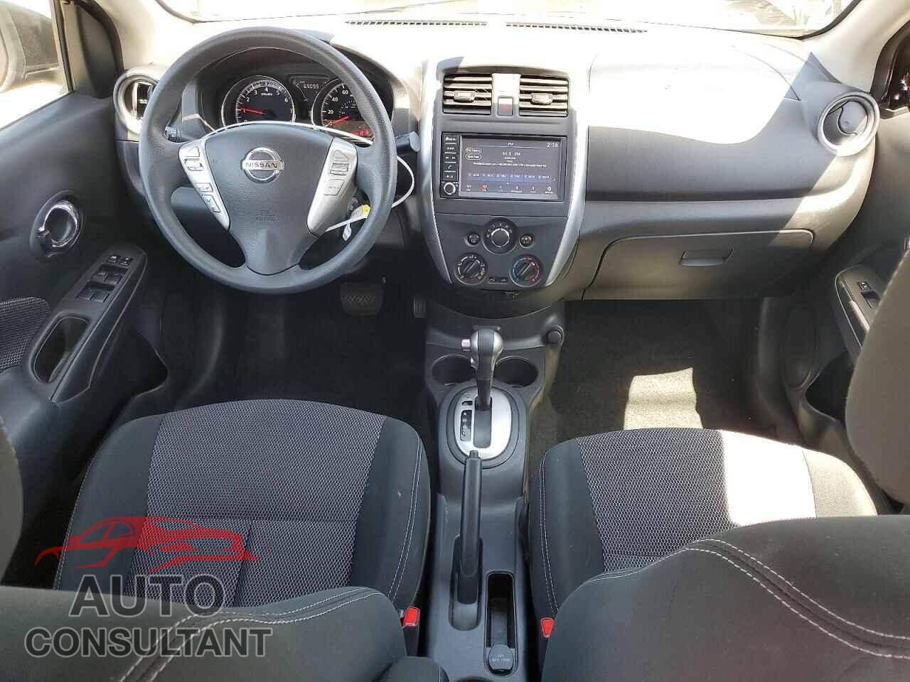 NISSAN VERSA 2019 - 3N1CN7AP3KL837269