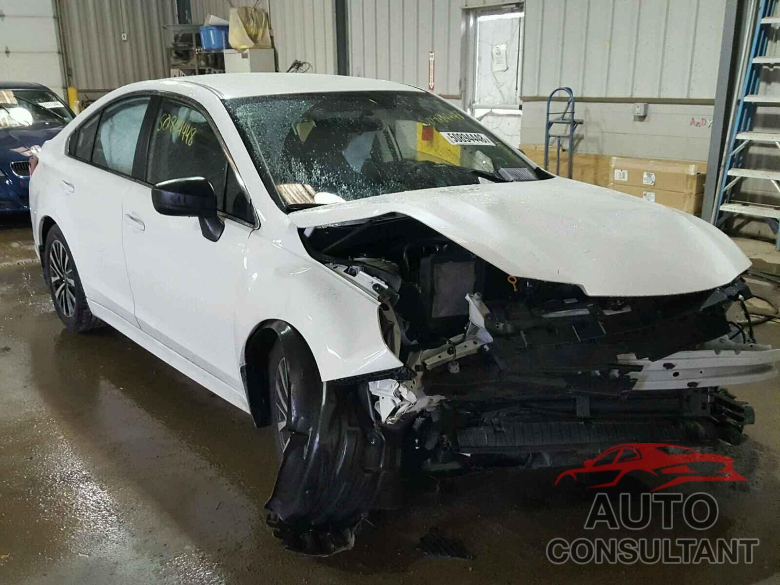 SUBARU LEGACY 2018 - 4S3BNAB68J3013516